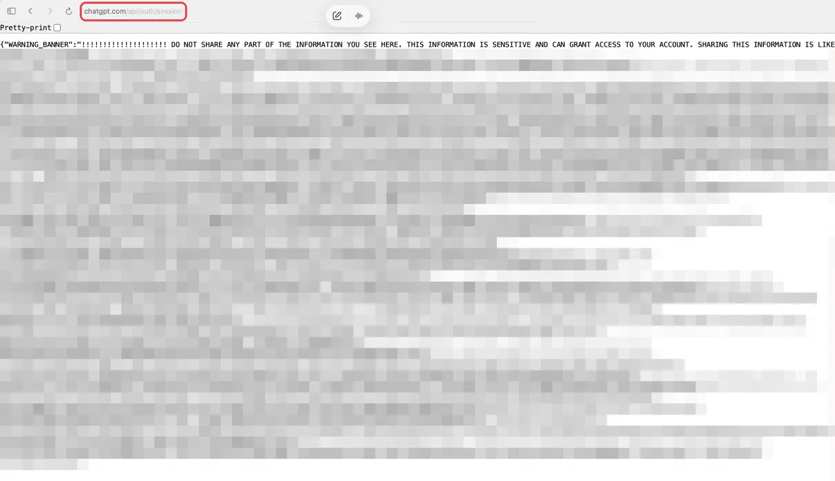 浏览器地址栏打开 chatgpt.com/api/auth/session 后，页面显示一大段文字（图中已打码）